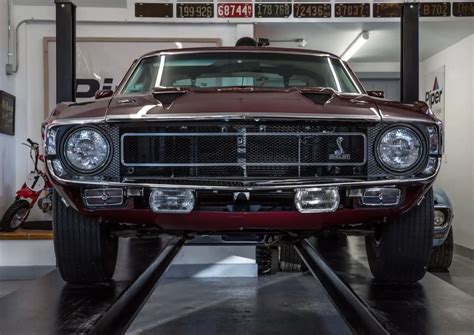 Cobra Jet Classic: 1969 Shelby Mustang GT500, Maroon Muscle, 4-Speed Thrill | en.wheelz.me