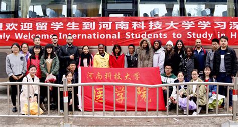 我校专家参加河南省外国文学与比较文学学会2018年年会-河南大学新闻网