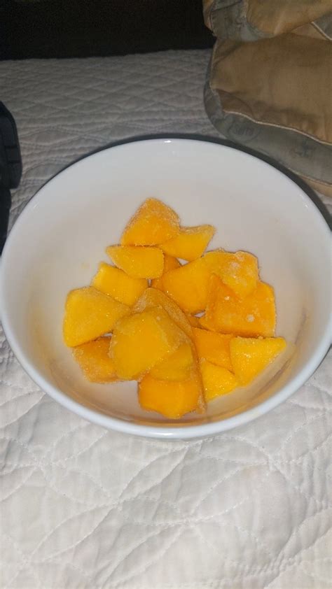 my fav snak : frozen mango bites : r/ageregression