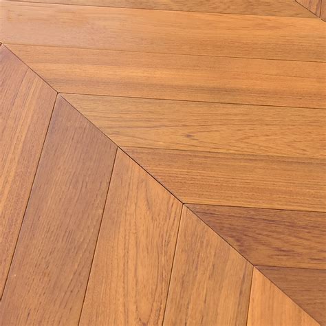 鱼骨拼_美实在实木复合地板-高端实木地板品牌-上海宇达木业有限公司