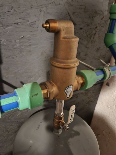 Water trickling sound in hydronic baseboards- please help — Heating ...