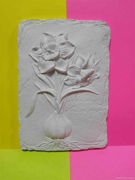 Tablou din ipsos cu Narcise