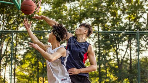 Play Basketball 图片 的图像结果