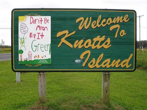 Geographically Yours Welcome: Knotts Island, North Carolina