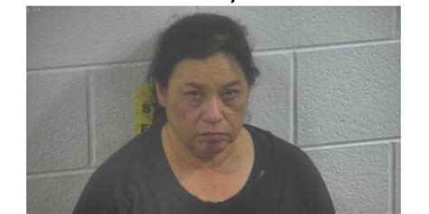Murray, Kentucky woman arrested for allegedly selling drugs through a ...