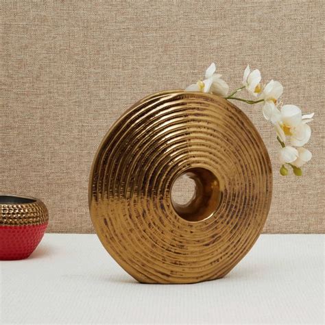 Buy Concentric Groove Vase from Home Centre at just INR 1599.0