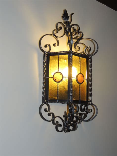 Bright Lights In Spanish at Jennifer Curto blog