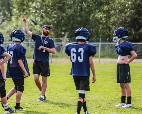 New football coach at Hockinson High School looks to guide 2026 senior ...