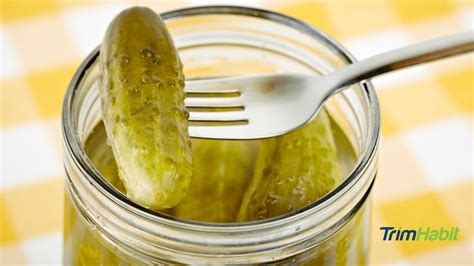 Does Pickle Juice Help You Lose Weight — 6 Benefits - TrimHabit - Weight Loss Habits for Healthy ...