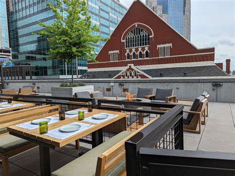 Sixty Vines at 5th & B - Restaurant Review | Nashville Go