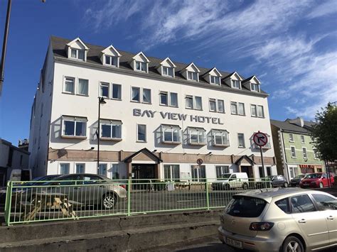 BAY VIEW HOTEL (Killybegs) - Hotel Reviews, Photos, Rate Comparison ...
