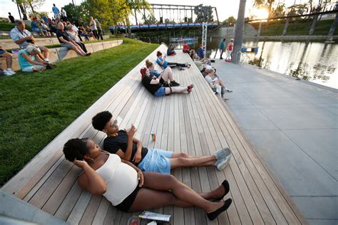 Riverfront Fort Wayne // Lamar Johnson Collaborative | ARCHCOD