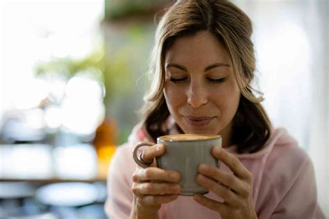 Why are my hands and feet always cold? And when should I be worried?