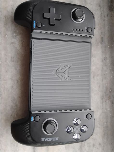 EvoFox Deck Smartphone Gamepad with iPhone/Android, XBOX, HID & Keymap ...
