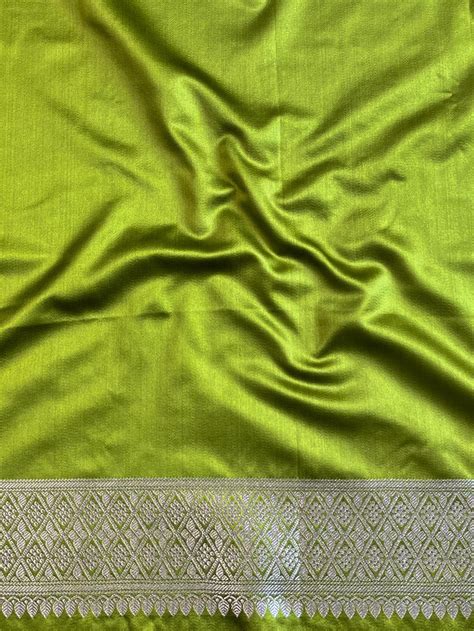 Banarasee Handloom Mashru Silk Saree Zari Border With Lace-Henna Green