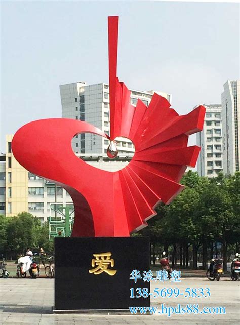 合肥华派雕塑为滁州大柳镇景观雕塑安装施工！