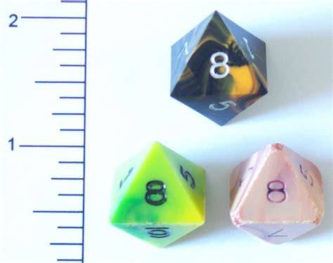 DiceCollector.com - WHAT KINDS OF DICE: POLYHEDRAL DICE : eight-sided DICE
