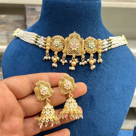 Hira Collection Traditional Kundan And Pearl Choker Necklace Set ...