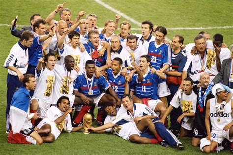 1998年世界杯决赛：法国队3-0巴西