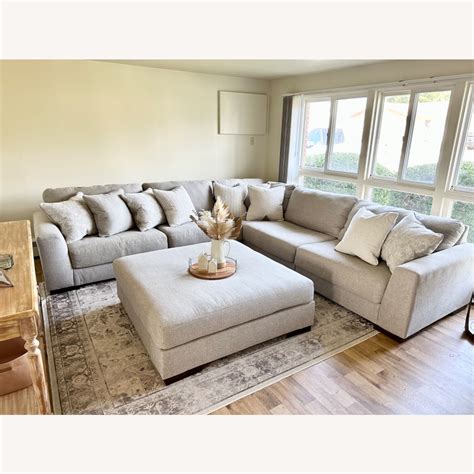 Ashley Furniture Lyndeboro 5-Piece Sectional - AptDeco