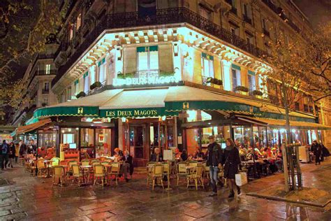 The Best Traditional Paris Cafés and Brasseries