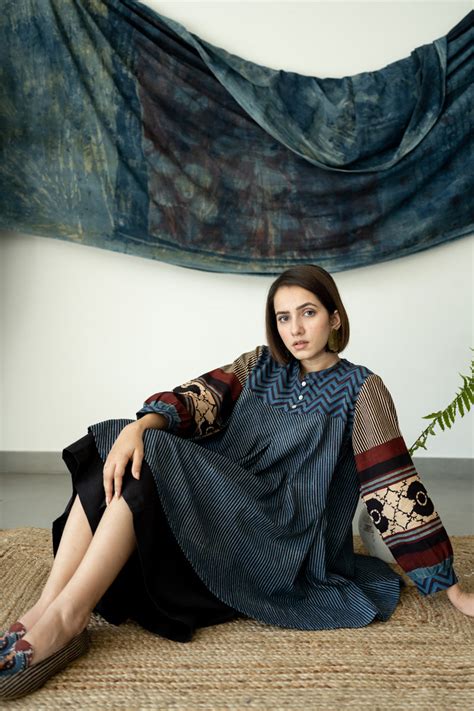 Vrajbhoomi:Bias Tunic - Indigo & Black