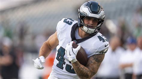 Eagles' Ben VanSumeren Reportedly Out for Season with Knee Injury ...