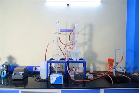 Laboratory Glassware - Laboratory Glassware Set Trader - Wholesaler ...