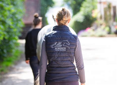 Ellie Robinson Veterinary Physiotherapy