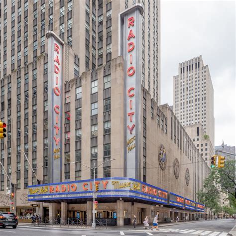 Radio City Music Hall - 27 de dezembro de 1932 | Eventos Importantes em 27 de dezembro na ... - capacity of radio city music hall