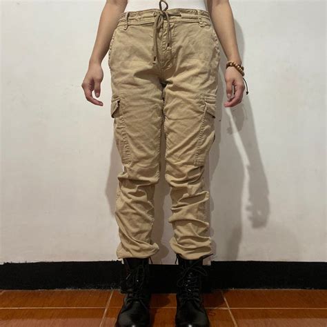 Khaki Cargo Pants, Women's Fashion, Bottoms, Jeans on Carousell
