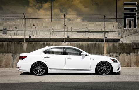 Image result for 2010 Lexus LS 460 O2 Sensor Removal