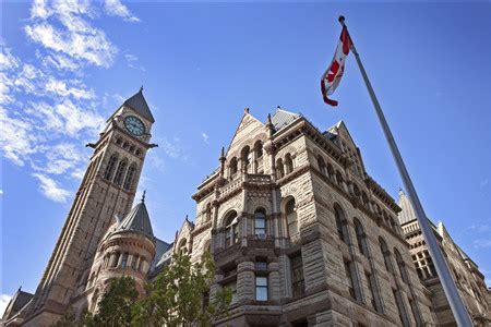加拿大出国留学签证申请要求及时间节点