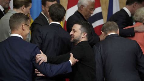 Italy's PM Giorgia Meloni says division in the West would be 'fatal for ...