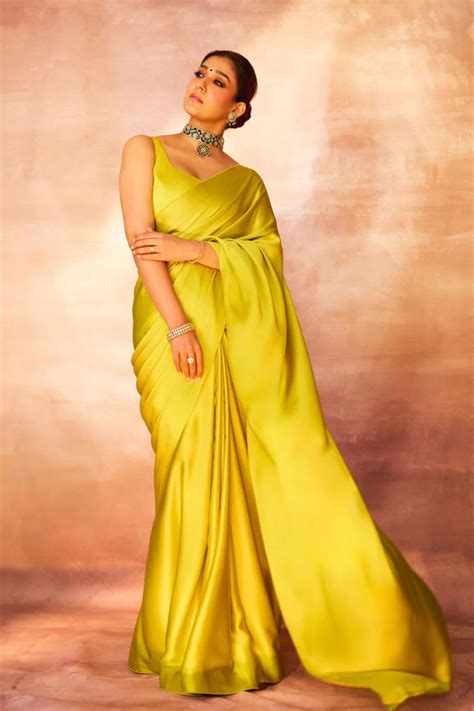 Nayanthara in Ekaya - Elahe