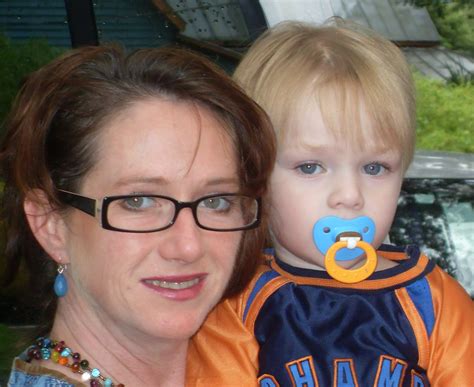 Helping families rise out of poverty | Navarre Press