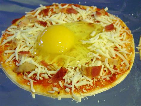 Breakfast Pizza Cheese Sauce Recipe at Brooke Aunger blog
