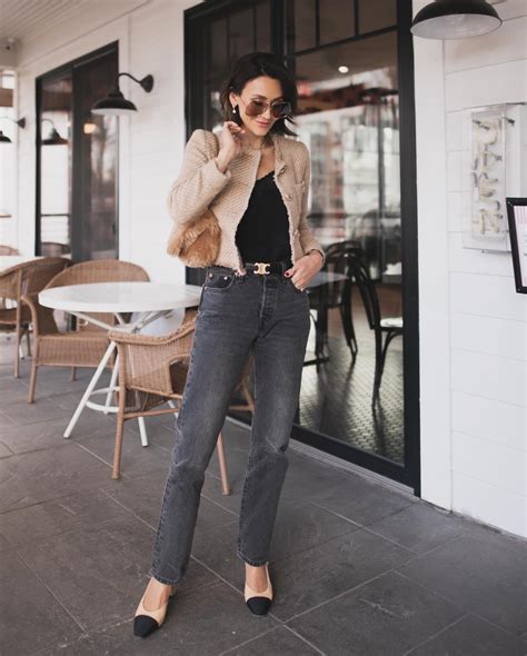 What to Wear With Black Jeans: 12 Outfit Ideas