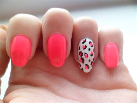 38 Creative And Fun Nail Art Designs - World inside pictures