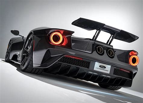 Lucky 13: This Is How Much More Horsepower You Get in the 2020 Ford GT - autoevolution