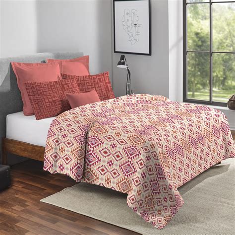 Trident Feather Tales Queen Size Reversible Comforter Double Bed ...