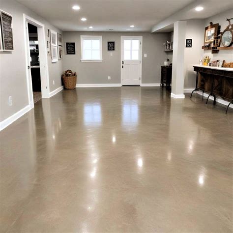 20 Basement Floor Ideas for a Timeless and Trendy Look