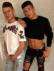 Sexy young twinks in jeans