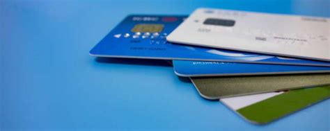 借记卡、储蓄卡、贷记卡、信用卡有什么区别吗？为何银行这么多卡-简易百科