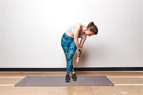 5 Best IT Band Stretches to Avoid Pain While Running