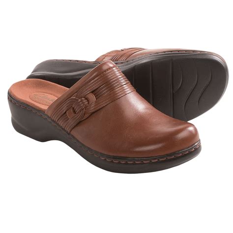 Clarks Lexi Redwood Clogs (For Women) 7677C - Save 32%
