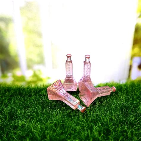 Miniature Bottle T – Handilane