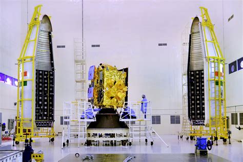 Why Tweeting About ISRO's Success Is a Distraction - The Wire