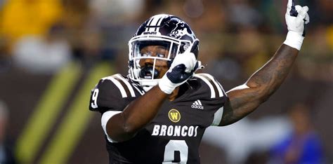 western michigan premier answering your questions about iowa football Background