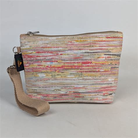 Upcycled Handcrafted Wrist It (WI0226-004) PS_W – reCharkha - The ...